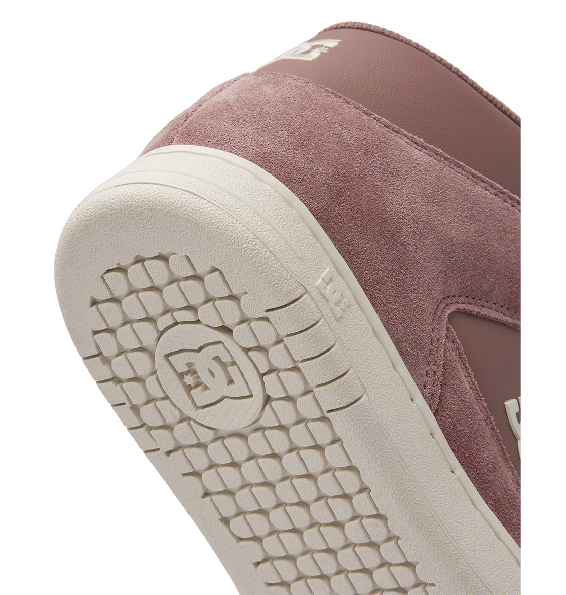 adjs100164_dcshoes_mvw-4.jpg