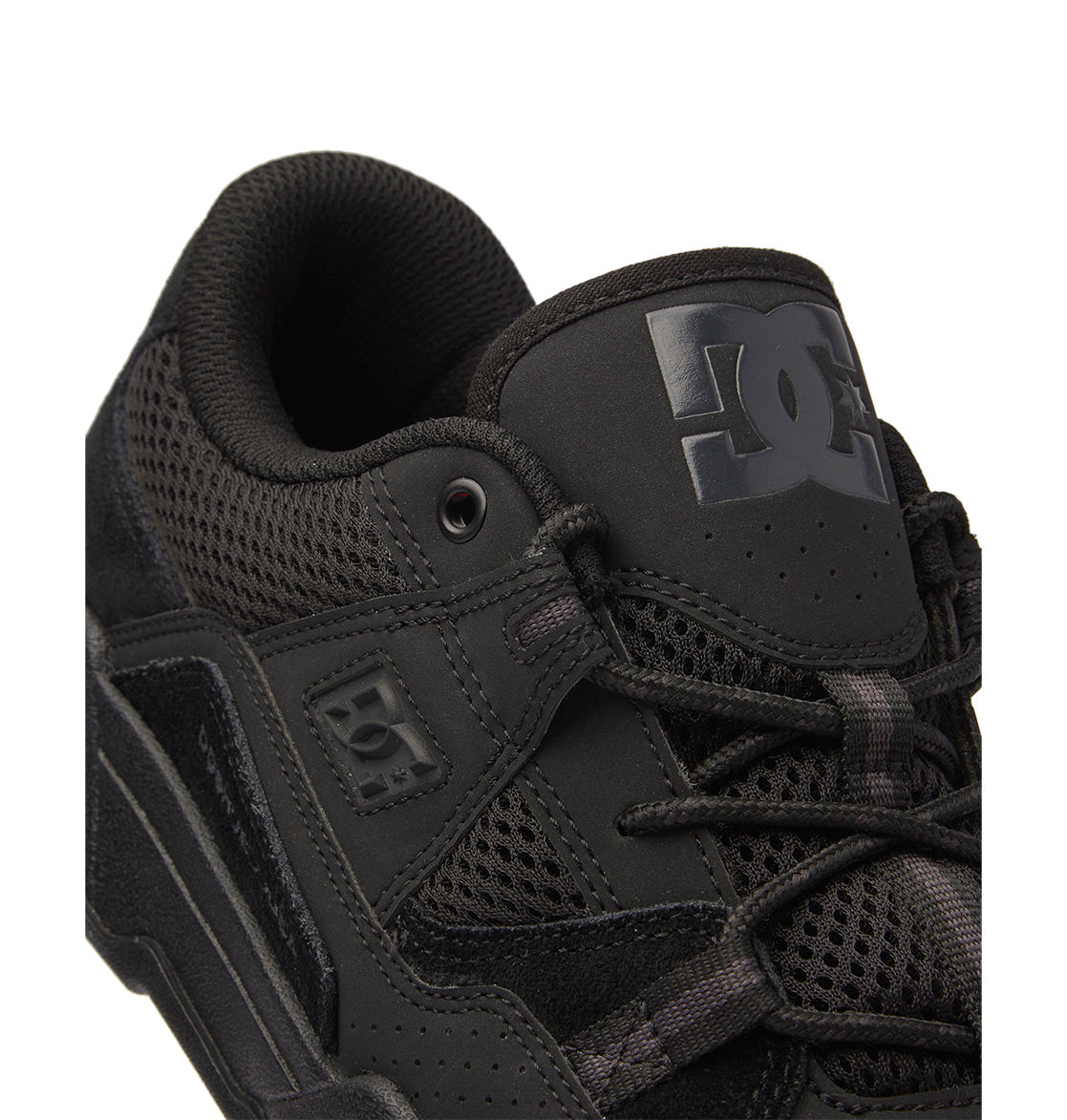 adys100822_dcshoes_3bk-2-1.jpg