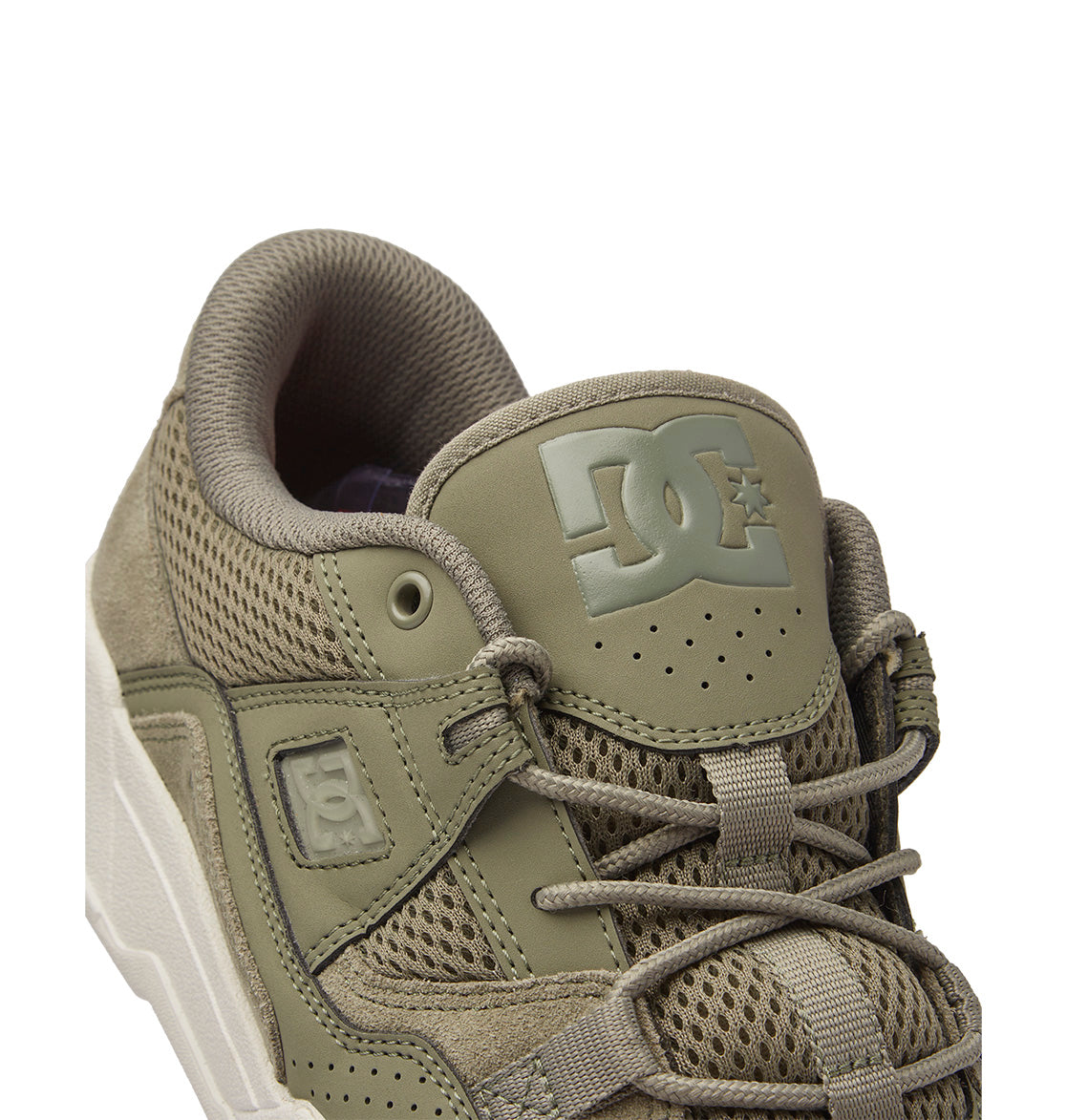 adys100822_dcshoes_aro-3.jpg