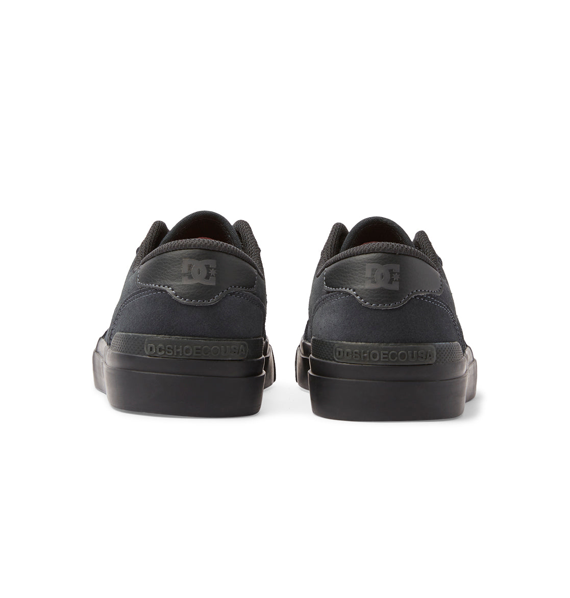 adys300739_dcshoes_gbg-2.jpg