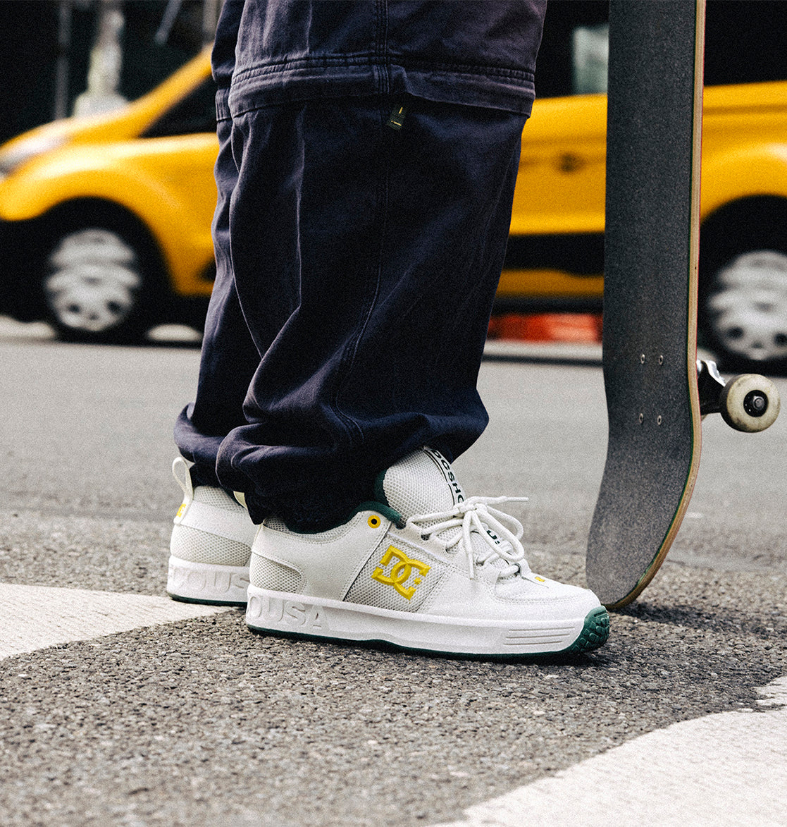 lynx-og-off-white-lifestyle.jpg